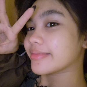 celvi pacar mark lee