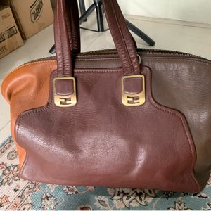 Moneta bag