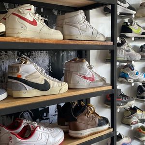 Tom_store.id