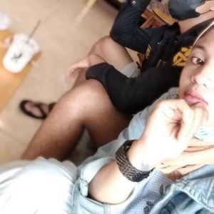 anis dewi