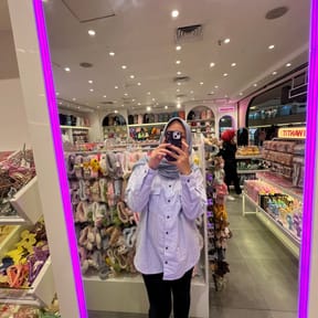 Mona_shop