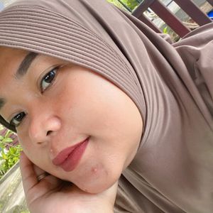 Selvia Fauzi