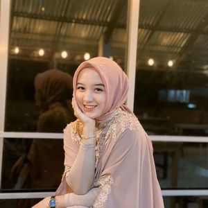 Syakhira