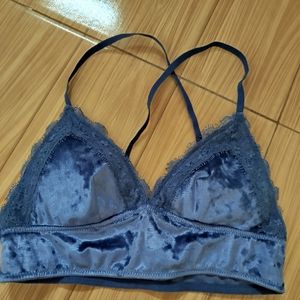 Kosongkan Lemariku
