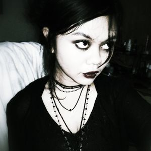 Shelly Angelia