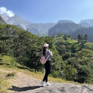 loopyluvvi