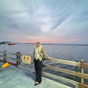 Deby Adiningsih