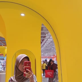 Aurellia Cindy