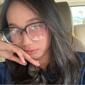 Dwi Gina
