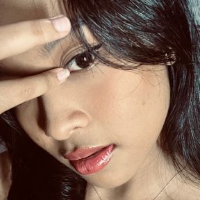 Ayu Komala Triska