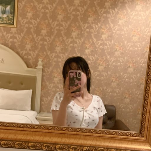 andi selfi