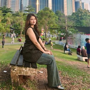 Putri Sihombing