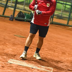James Bat