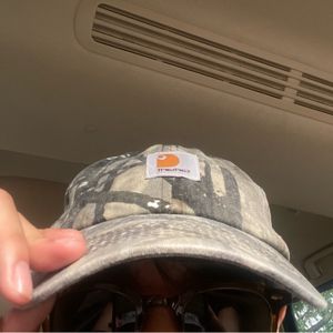 🤫🧏🏼‍♂️