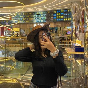 aini