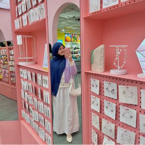 Indah Novayanti