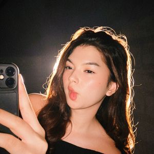 24 Naya Qonita