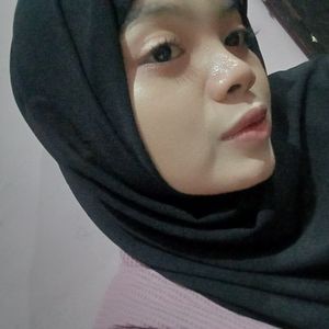 Naura Hapsari