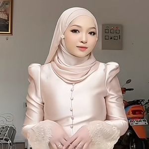 Meyy Dewi