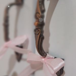 petite lace