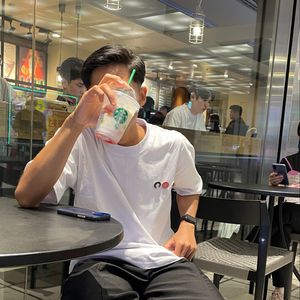 tajitri atmojo