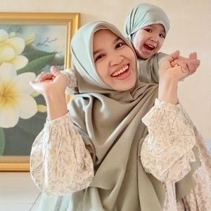 Indah Pratiwi