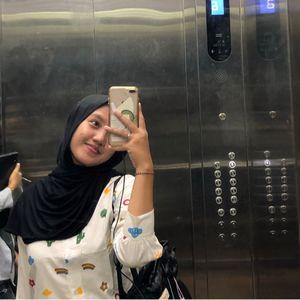 Mirza Nadhira