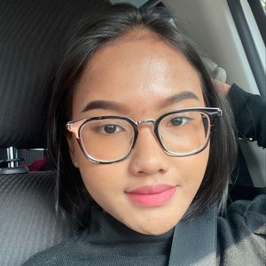 Putri Sakia Rohma