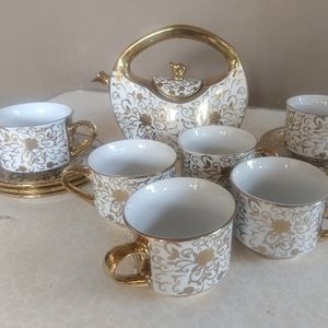 Treesgaragesale