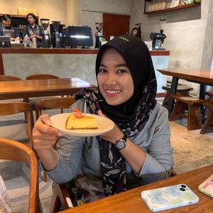 Dwi Thesa Handayani