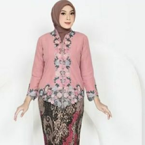 Qis Fashion