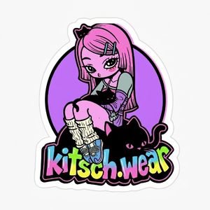 Kitsch wears