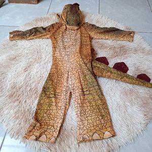 Abizar Collection
