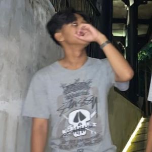 ezi