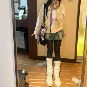 Nicole Samantha