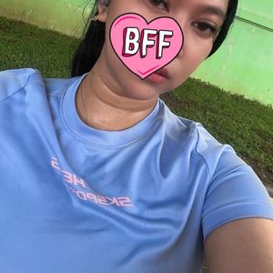 NeedMoreHug